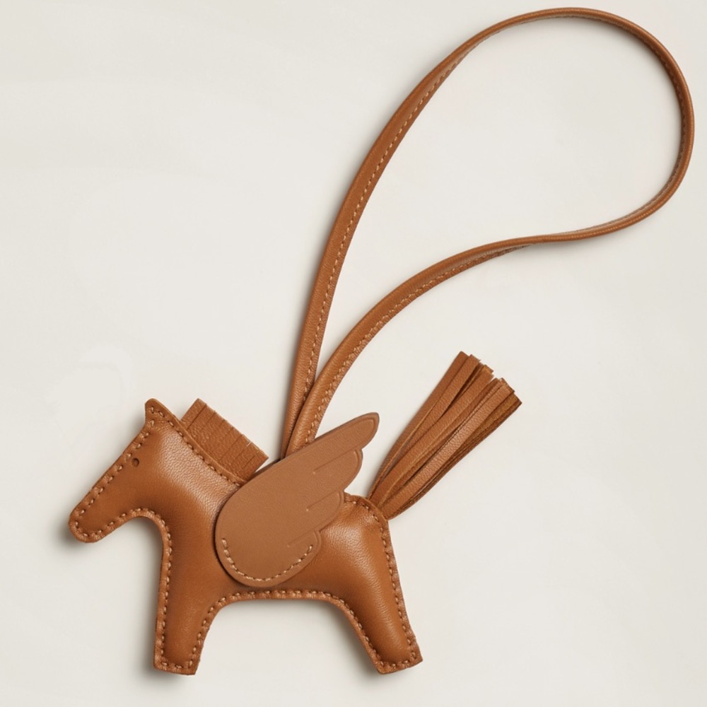 Brand New, Authentic Rodeo Pegase PM charm in color Gold